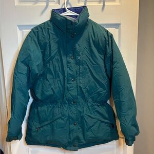 Vintage L.L. Bean USA Made Goose Down Jacket Women’s Medium Petite Retro Puffer